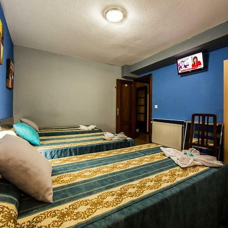 Hostal Escala Luna سلامنكا المظهر الخارجي الصورة
