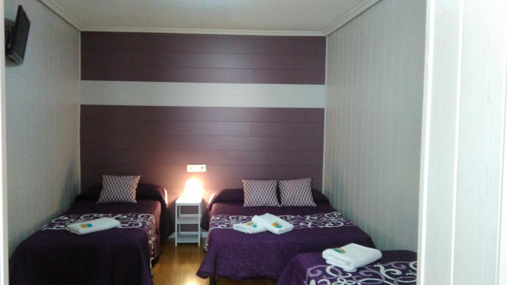 Hostal Escala Luna سلامنكا المظهر الخارجي الصورة