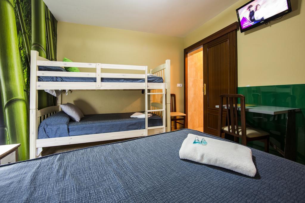 Hostal Escala Luna سلامنكا المظهر الخارجي الصورة