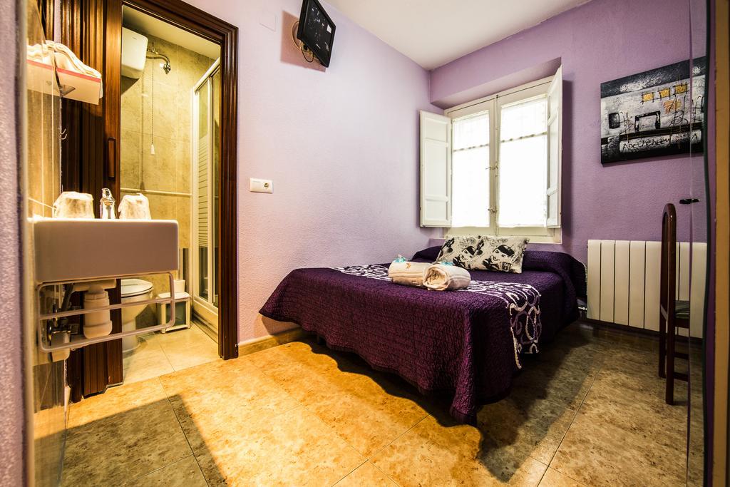 Hostal Escala Luna سلامنكا المظهر الخارجي الصورة