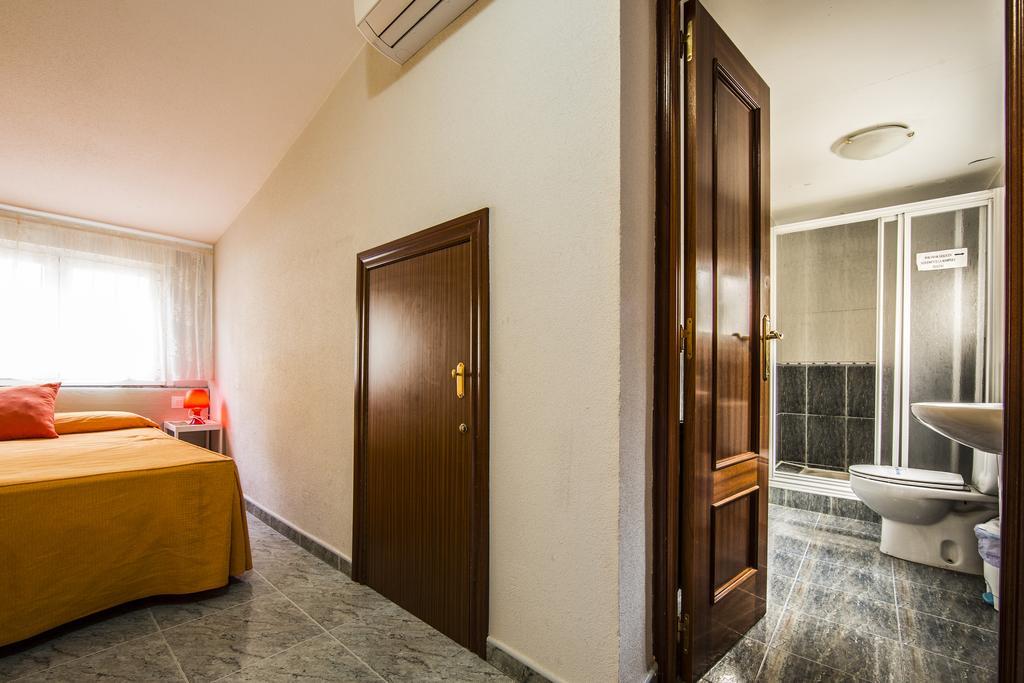 Hostal Escala Luna سلامنكا المظهر الخارجي الصورة