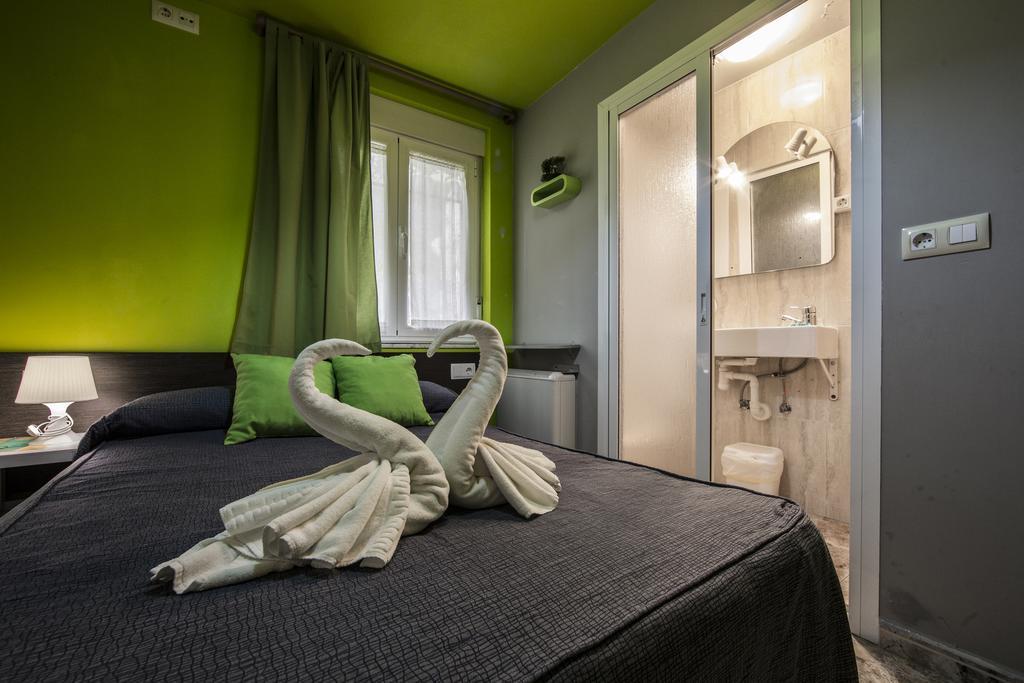 Hostal Escala Luna سلامنكا المظهر الخارجي الصورة