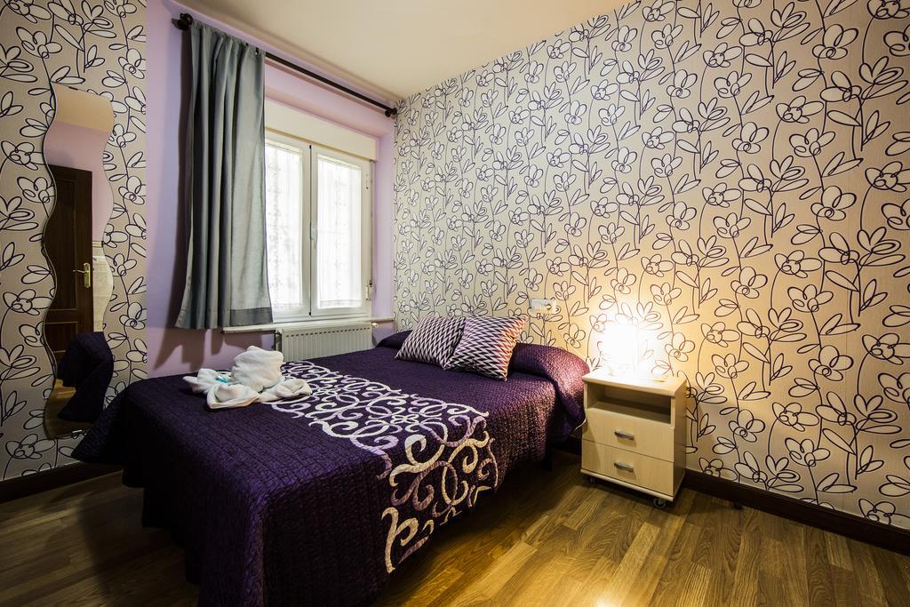 Hostal Escala Luna سلامنكا المظهر الخارجي الصورة