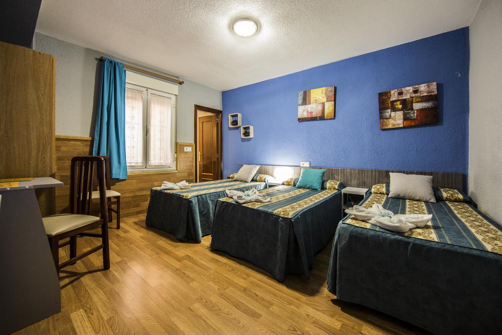 Hostal Escala Luna سلامنكا المظهر الخارجي الصورة