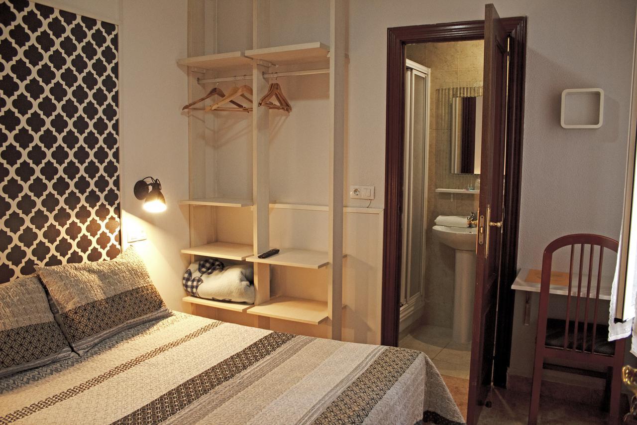 Hostal Escala Luna سلامنكا المظهر الخارجي الصورة